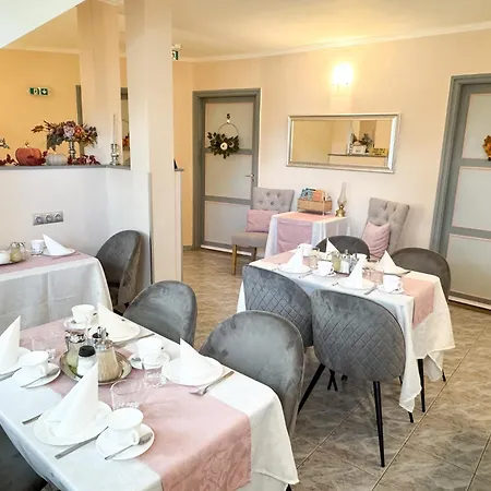 Szent Kristof Panzio Affittacamere 3*