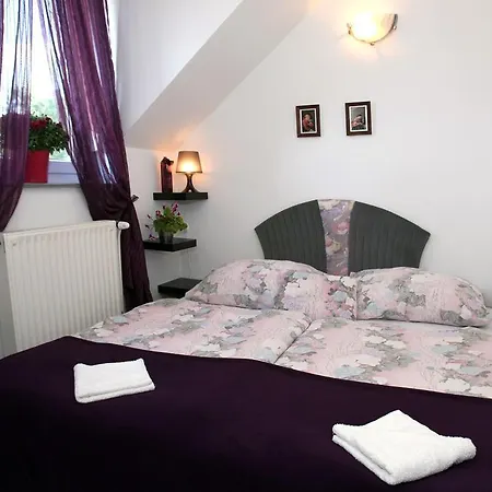 Szent Kristof Panzio 3*