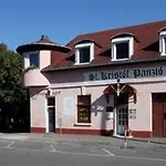 Szent Kristof Panzio Eger