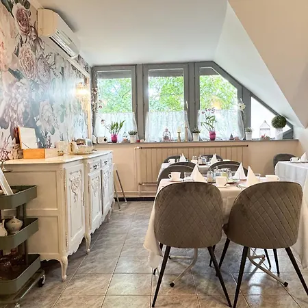 Szent Kristof Panzio Pensionat Eger