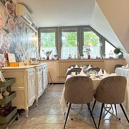 Szent Kristof Panzio Guest house 3*