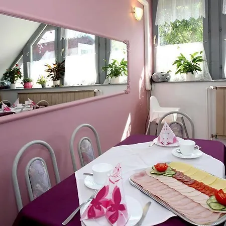 Szent Kristof Panzio Eger