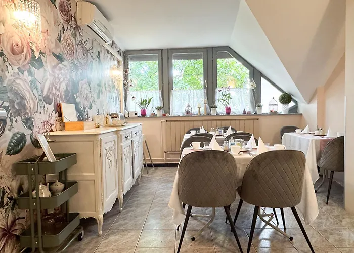 Szent Kristof Panzio Guest house Eger